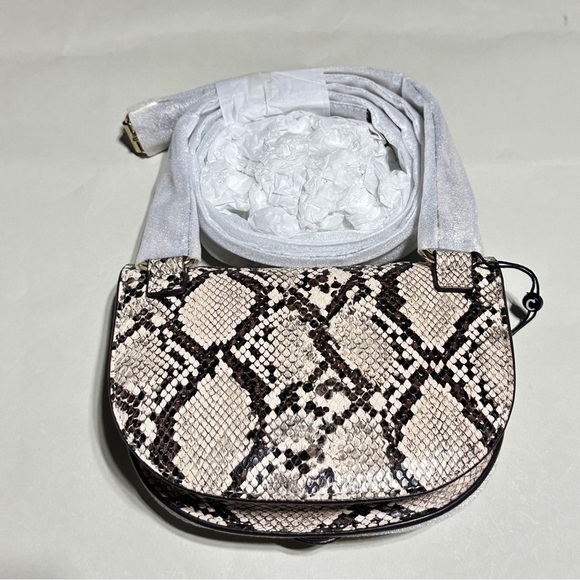 Circus by Sam Edelman Beige and Black Snake Print Crossbody Bag - Picture 6 of 6